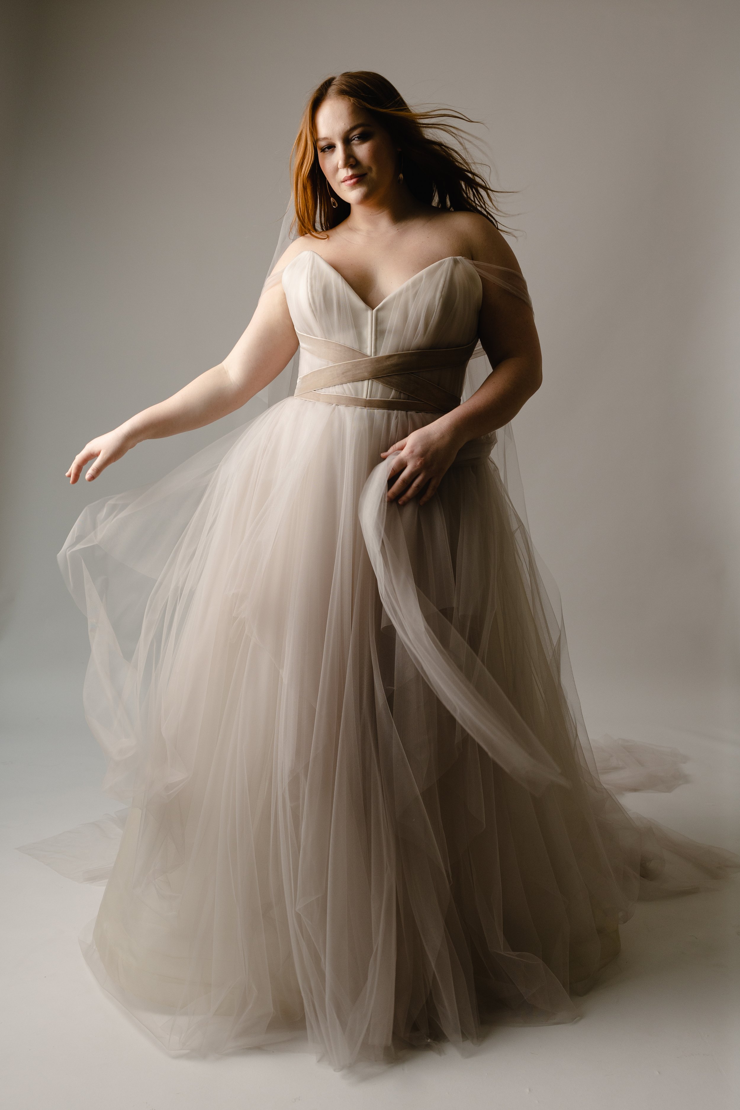 Carol hannah wedding dress deals price